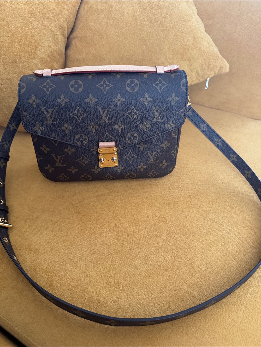Louis Vuitton crossbody